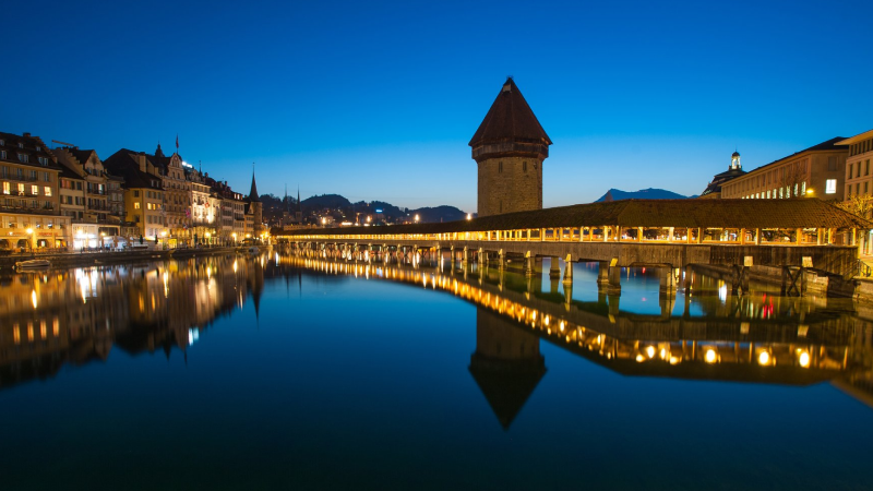 Kapellbrücke bei Nacht