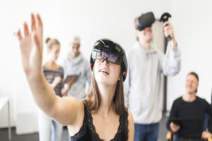 Dank modernster Technik können Studierende aller Fachbereiche vielfältige Perspektiven einnehmen. Foto: Pilch