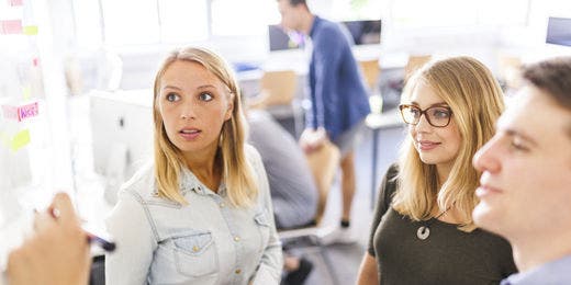 Das Lernen in Kleingruppen gehört fest zum Programm eines jeden Semesters. Foto: Pilch