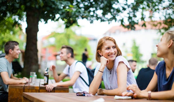 Viele Restaurants und Cafés in Osnabrück bieten Ausgleich nach einem langen Studienalltag | Foto: Simone Reukauf