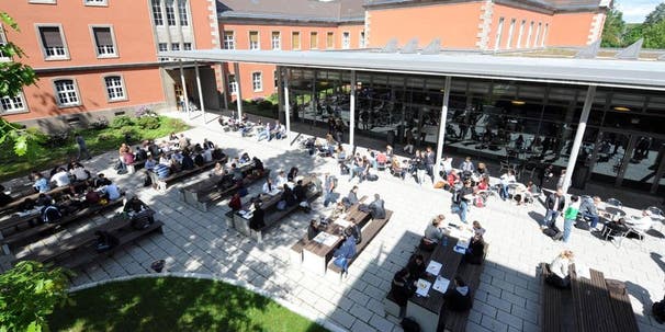 Campus Griebnitzsee - Nur ein Steinwurf von Berlin entfernt.