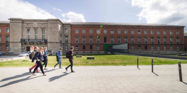 Campus Griebnitzsee - Nur ein Steinwurf von Berlin entfernt.