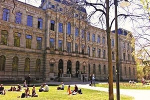 Tradition und Innovationskraft zeichnen die FAU aus.