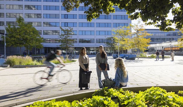 Die Uni Innsbruck ist über die ganze Stadt verteilt. Trotzdem: Die Wege sind kurz.