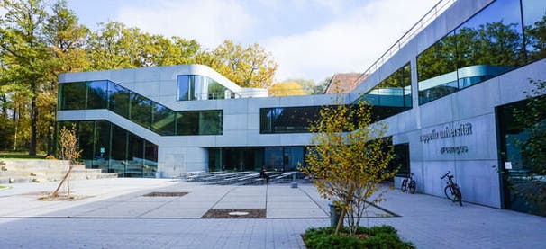 Zeppelin Universität - Hochschule zwischen Wirtschaft, Kultur und Politik