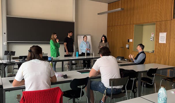 This master programme prepares students for a career as an entrepreneur or manager of a company.