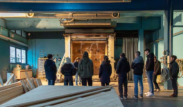 Exkursionen und praktische Aktivitäten in Unternehmen sind ein fester Bestandteil des Studiums