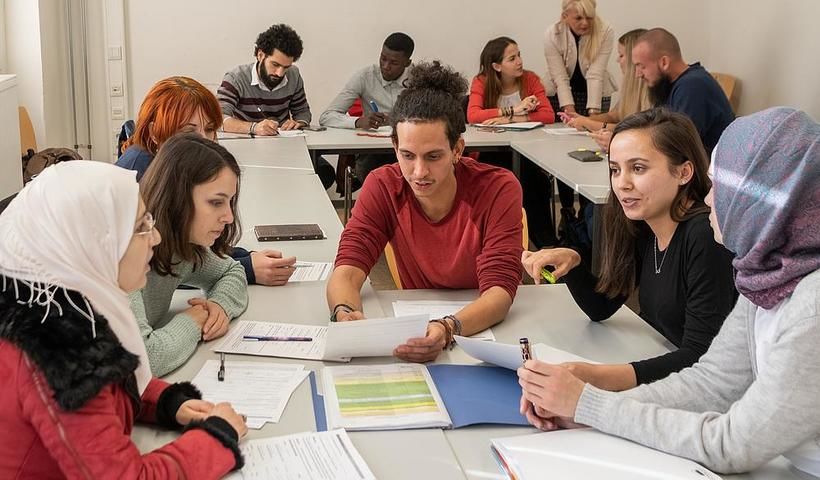 Die oftmals kleinen Seminargruppen ermöglichen einen engen Austausch zwischen Lehrenden und Studierenden. Foto: Rolf K. Wegst