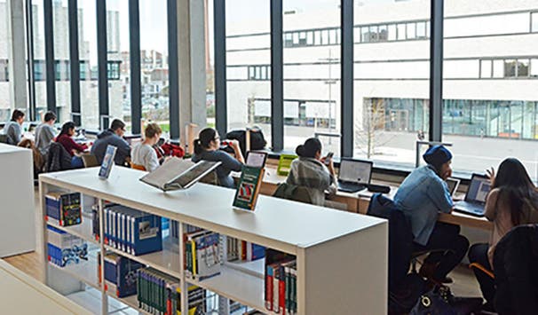 Bibliothek Campus Lippstadt