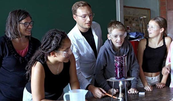 Schulpraxis gibt´s ab dem ersten Studienjahr