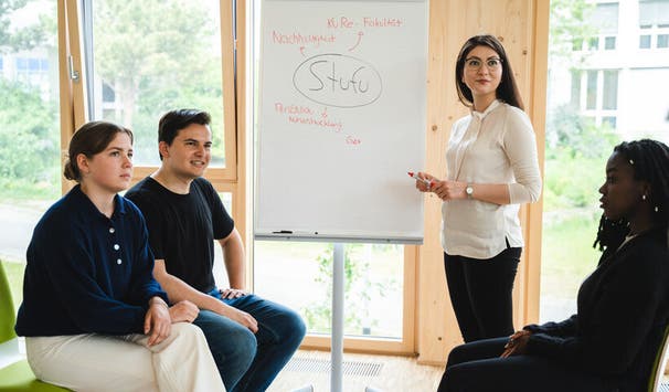 Kleine Lerngruppen & intensive Begleitung durch die Lehrenden