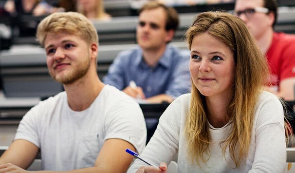 Moderne Vorlesungssäle