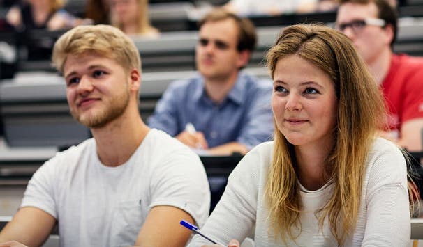 Moderne Vorlesungssäle