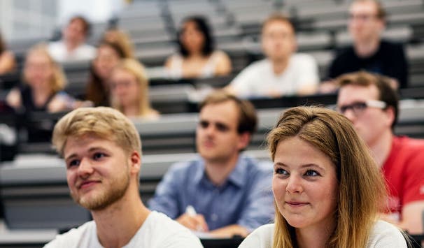 Moderne Vorlesungssäle