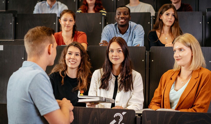 Literaturwissenschaft