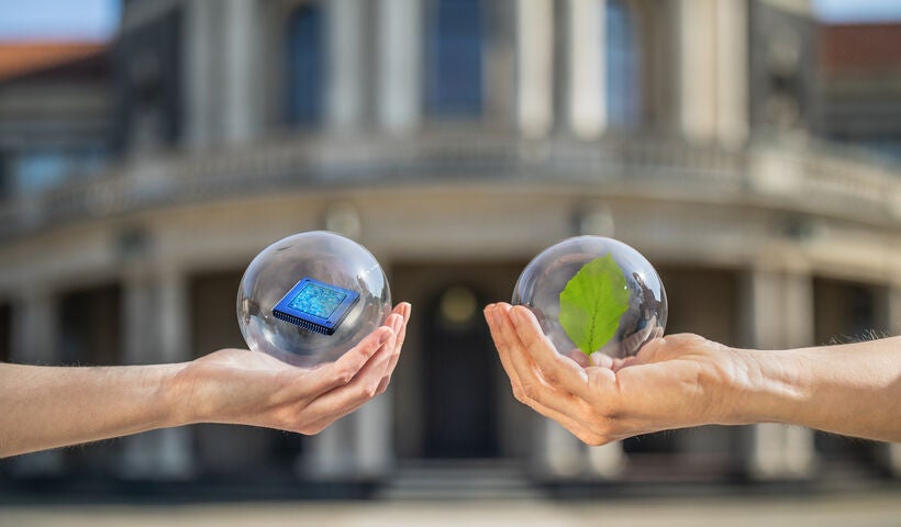 Communication and Journalism Research for a Sustainable Society (ComSustain)