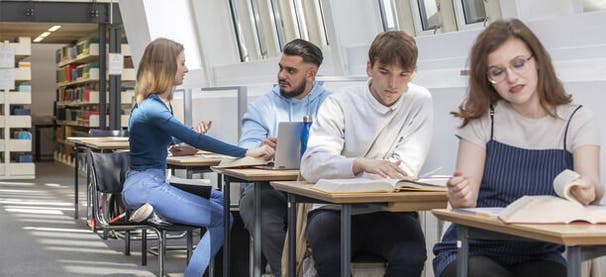 Recht und Wirtschaft / Wirtschaft und Recht